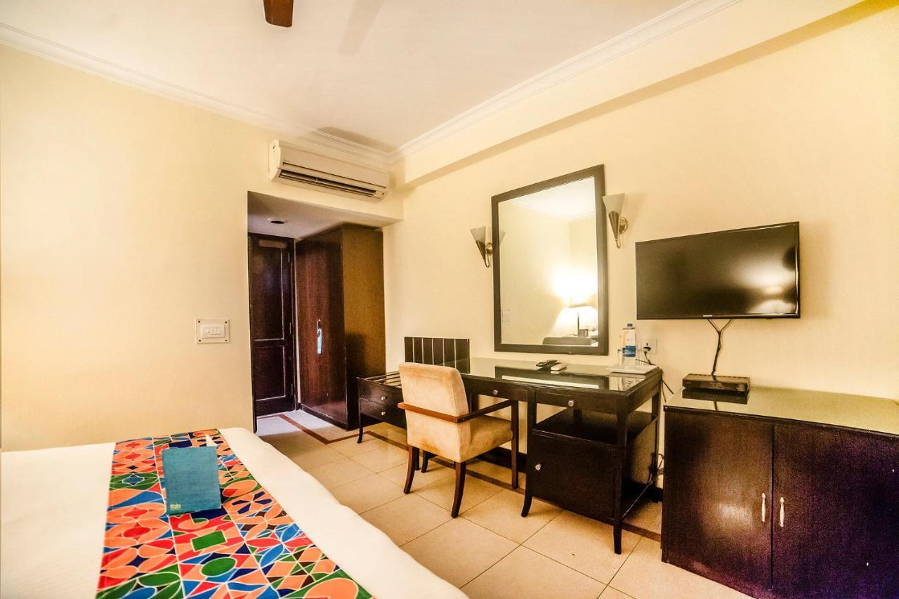 The Bmk Hotel Greater Kailash Delhi (National Capital Territory of India) Dış mekan fotoğraf